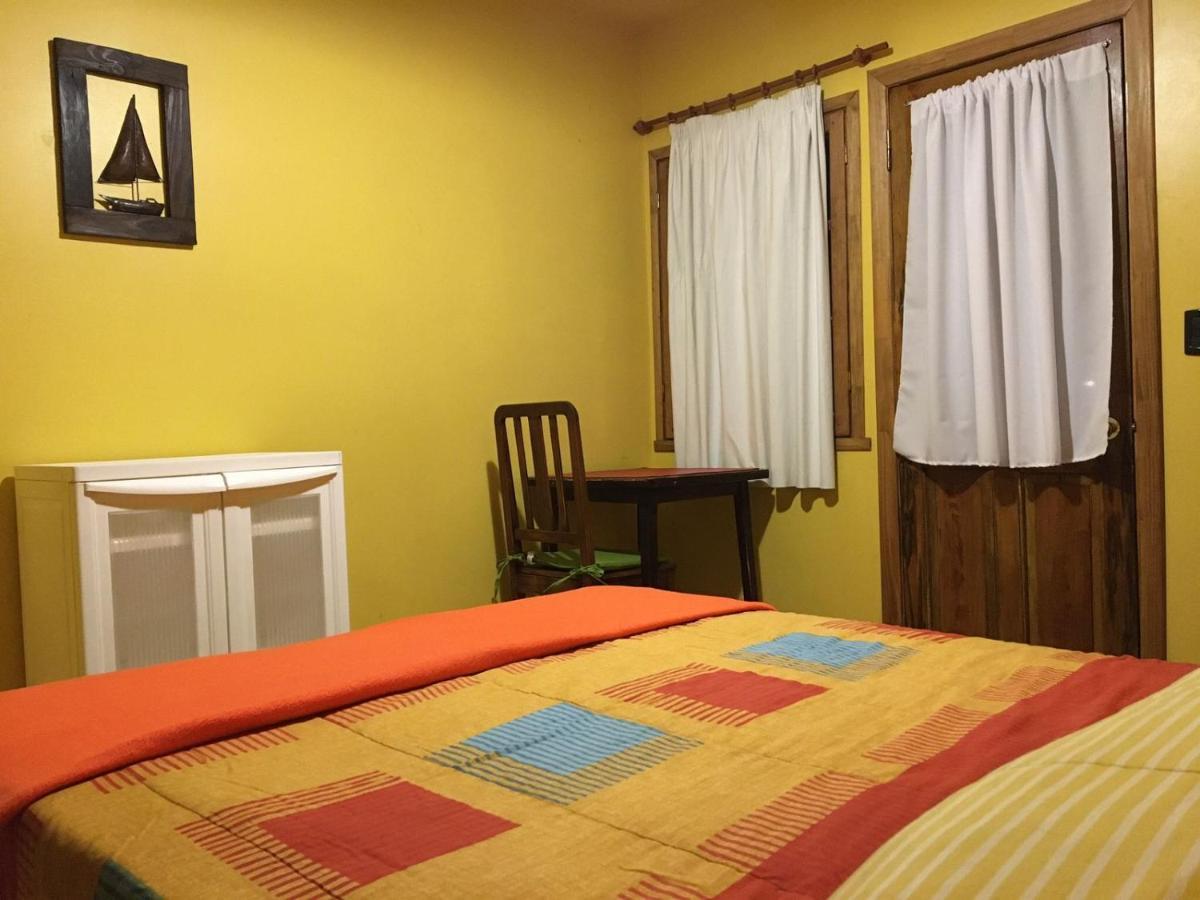 Hostel Lo De Momo Alojamiento Turistico Ushuaia Exteriér fotografie