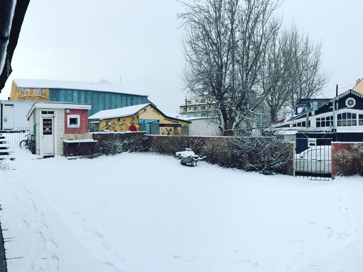 Hostel Lo De Momo Alojamiento Turistico Ushuaia Exteriér fotografie