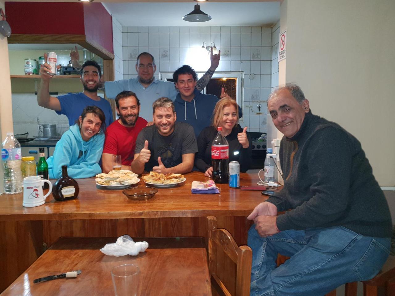 Hostel Lo De Momo Alojamiento Turistico Ushuaia Exteriér fotografie