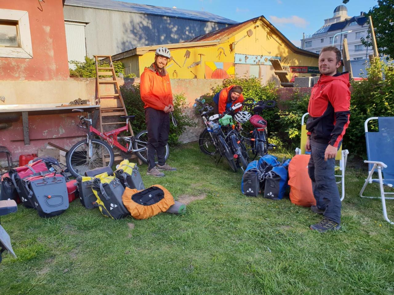 Hostel Lo De Momo Alojamiento Turistico Ushuaia Exteriér fotografie